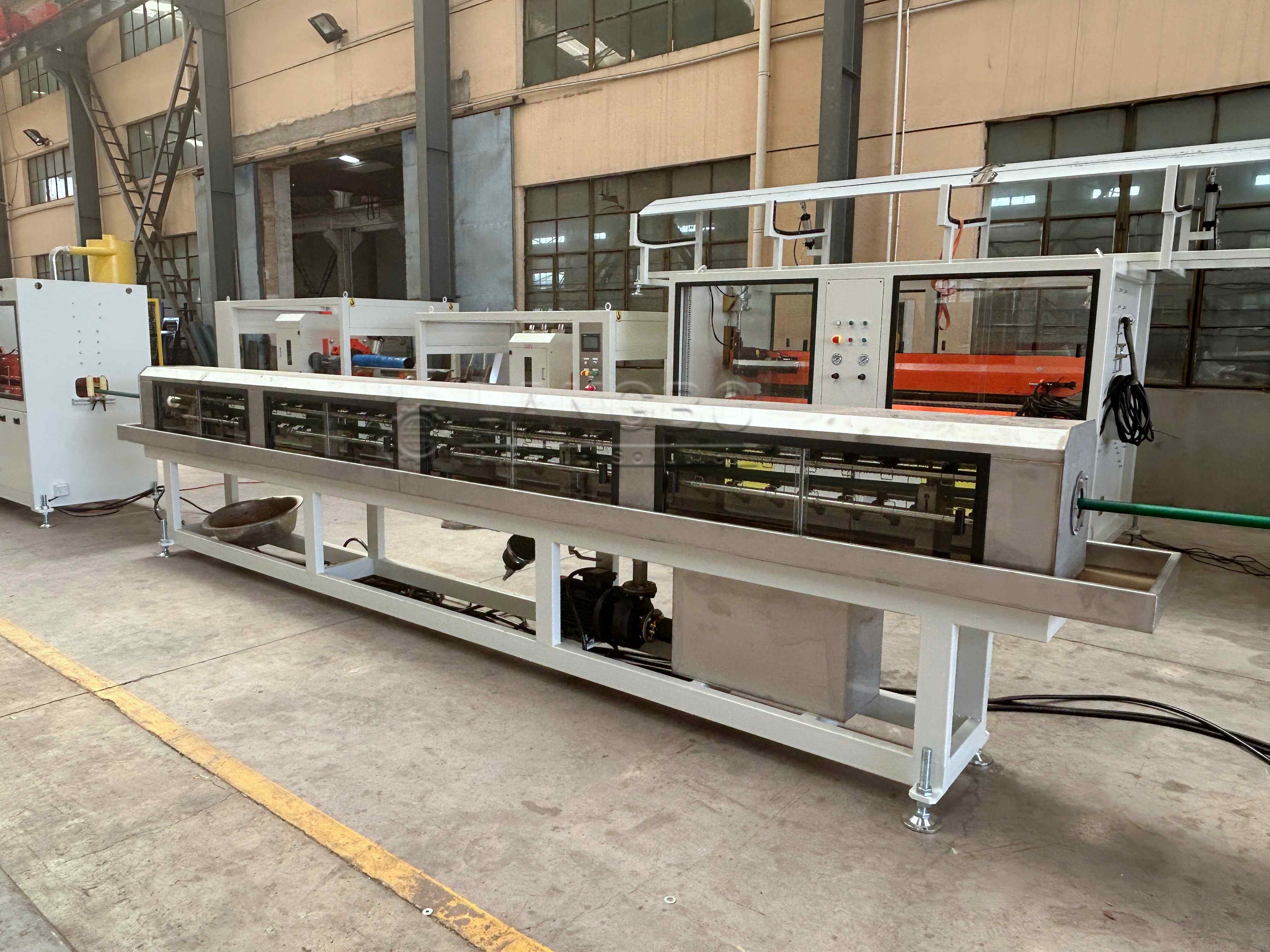 最新の会社の事例について PPR Pipe Extrusion Line Project for Hot and Cold Water Pipe Manufacturing in Albania