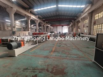 Zhangjiagang Langbo Machinery Co. Ltd. 工場生産ライン