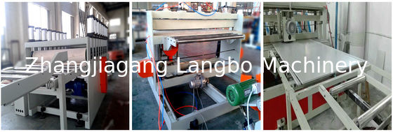 machine/WPCの泡板放出ライン/生産ラインを作るポリ塩化ビニールの泡板