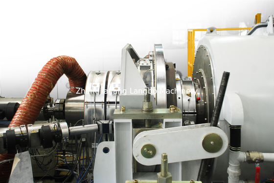 630mm PE パイプ製造機械 単回螺旋エクストルーダー
