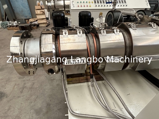 80 / 173出力600kg/Hが付いている円錐対ねじポリ塩化ビニールの管の放出ライン