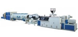 省エネのプラスチック管の放出ライン、新しい条件の双生児ねじ押出機