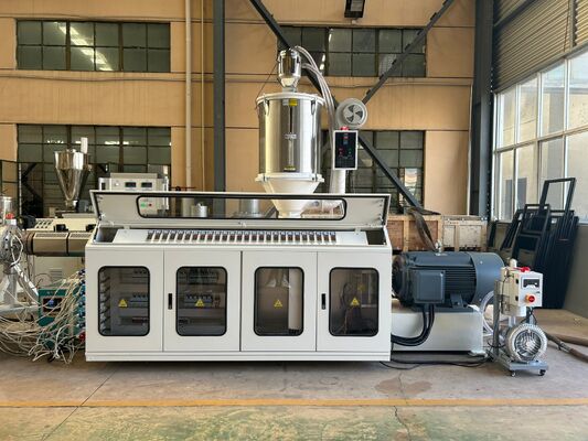 中国 16-110mm 高密度ポリエチレンパイプ製造機械 シエメンスのモーターとPLCの両方
