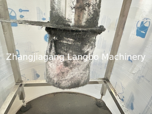 500L熱ミキサー ホットシステム PVCペレット粒 プラスチック粒 ミキサー マシン 500Lステンレス鋼 プラスチックミキサー WPC Proo を準備する