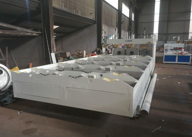 シングルスクリューエクストルーダーパイプ生産ライン PE PVCベリング製造機械ライン 120-800kg/hの容量