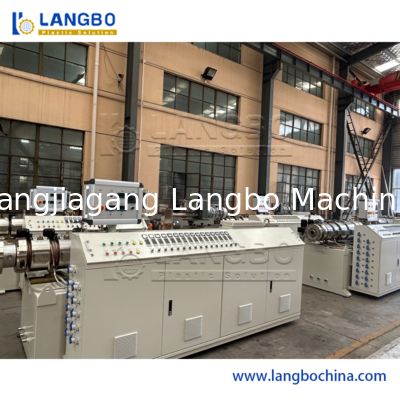 中国の製造者 HDPE LDPE PE PVCパイプ プラスチックエクストルーション製造機械 良い価格