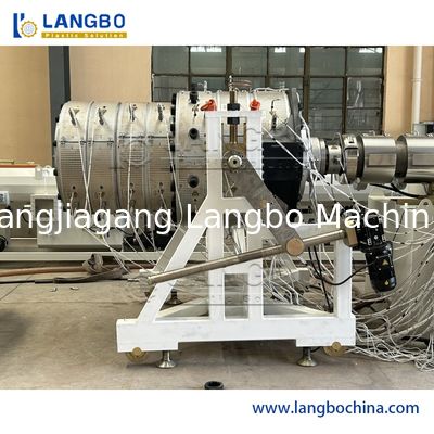 PLC制御 PVCパイプ生産ライン 高出力と生産性