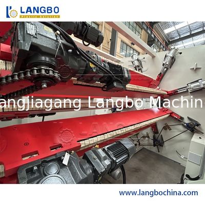 PLC制御 PVCパイプ生産ライン 高出力と生産性