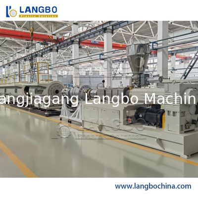 塵/破片の自由な切断システムが付いている150KG/High容量ポリ塩化ビニールの管の放出ライン