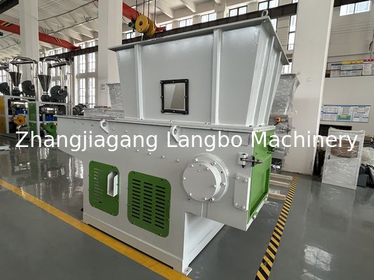 PP / PE / HDPE / LDPE / PVCのための工場廃棄物プラスチックパイプシェードラーマシン