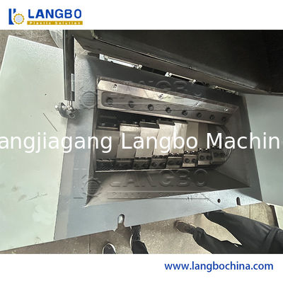 カスタムラバークラッシャーバケットリサイクルPVCパイププラスチックスクラップグラインダー/クラッシャーマシン