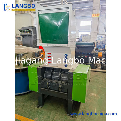 廃プラスチック材料 ペットボトル リサイクル 破砕機 プラスチック破砕機 破砕機