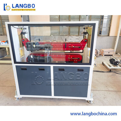 高出力ポリ塩化ビニールのプロフィールの放出の行300MMのプロフィールのサイズ250KG/H容量