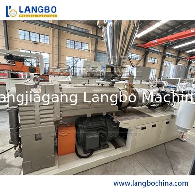 プラスチック UPVC PVC 天井溝ケーブル トランキング ウィンドウ ドア フレーム 壁パネル ホールボード コーナー ビーズ WPC デッキ プロフィール エクストルーション 生産 製造 機械