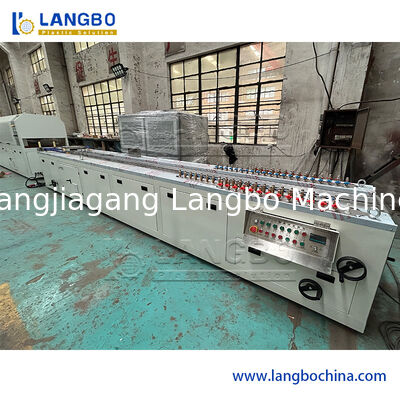 55/110 円形ツインスクリューエクストルーダー 22KWのモーターパワーを持つ1180mmケーブルトランクのためのPVCプロファイルエクストルーションライン