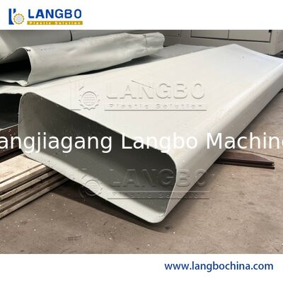 高品質のプラスチックPVCプロフィール 泡付きエクストルーダー WPC 寡婦 ドアフレーム 床 PP PE PC ホールボード 密封ストリップ エクストルーション生産ライン