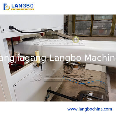 プラスチックのPPPEWPCデッキボード床 木材複合プロファイルの挤出ライン