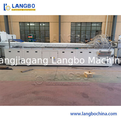 PP HDPE Mpp PE プラスチック波形複合管 WPC プロファイル押出成形機製造ライン