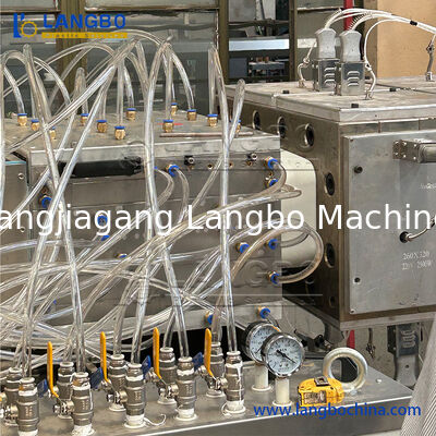 PP HDPE Mpp PE プラスチック波形複合管 WPC プロファイル押出成形機製造ライン