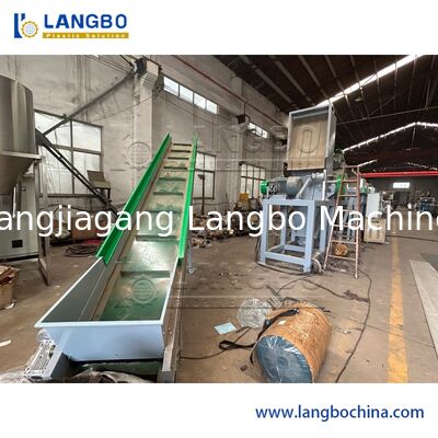 300-5000kg/H 容量 PET リサイクルライン、フレークサイズ14mm、PETボトルリサイクル用380V電圧