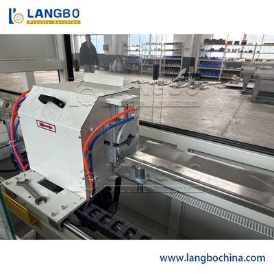 3層共突出PPRパイプ突出ライン 350kgs/h 容量と PLC制御