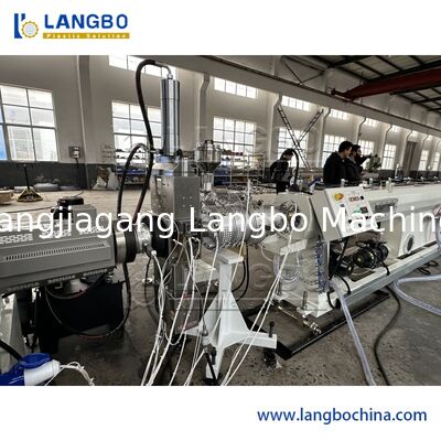 3層共突出PPRパイプ突出ライン 350kgs/h 容量とSIEMENS PLC制御