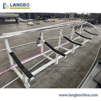3層共突出PPRパイプ突出ライン 350kgs/h 容量と PLC制御
