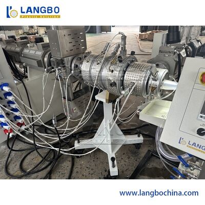 3低雑音の20-63mm PPRの管の放出の行層PPRのガラス繊維の管の製造業