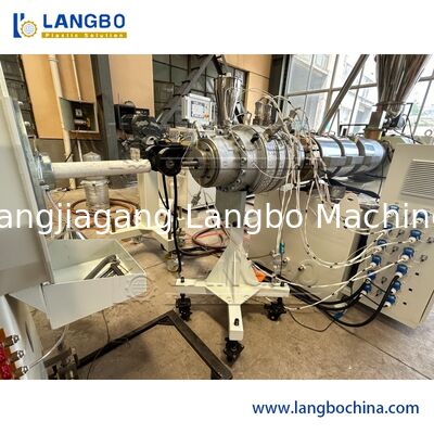 PVC 下水管 プラスチックパイプ ケーブル 道水供給 固形壁 挤出製造機械