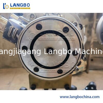 パイプ製造用ベリングマシン付きPVCパイプ押出ライン