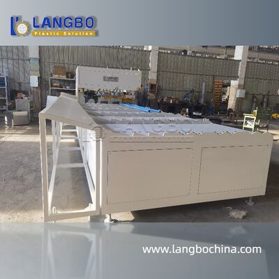 20-63mm 2つのオーブンのPVCパイプエクストルーションソケットリングベルリングマシン